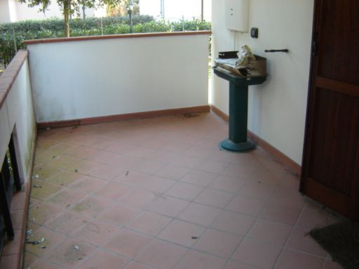 balcone lato nord con piccolo barbecu